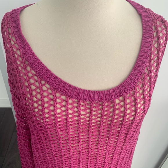 🤩🔥GUESS crochet sweater top in purple-pink - Picture 3 of 3